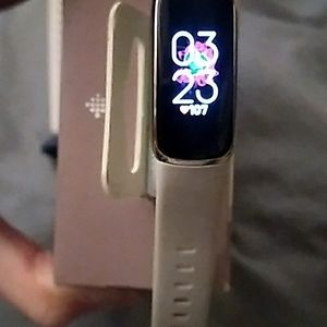 Fitbit luxe